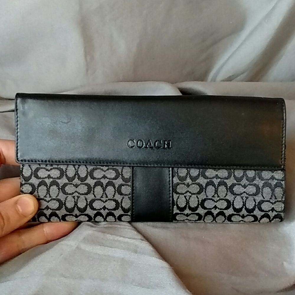 Coach wallet in used condition